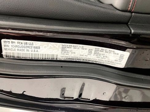 Used 2024 Dodge Durango GT image 35