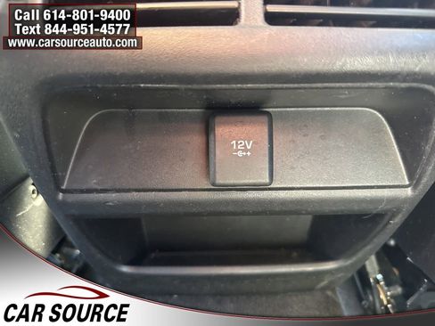 Used 2020 Jaguar E-PACE image 32