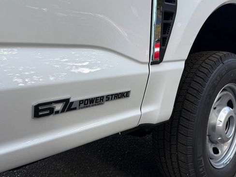 New 2026 Ford F250 XL AWD/4WD image 30