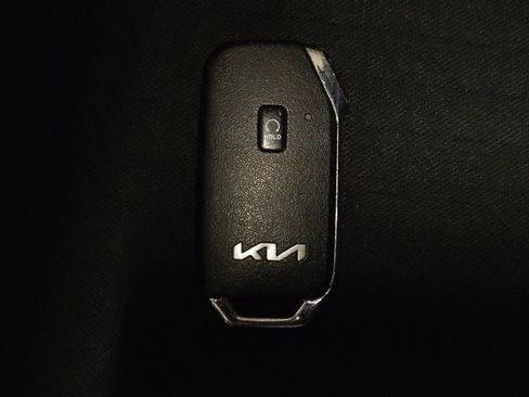 Used 2023 Kia Soul GT-Line image 32