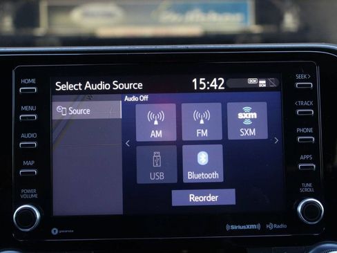 Used 2020 Toyota Highlander XLE FWD image 20