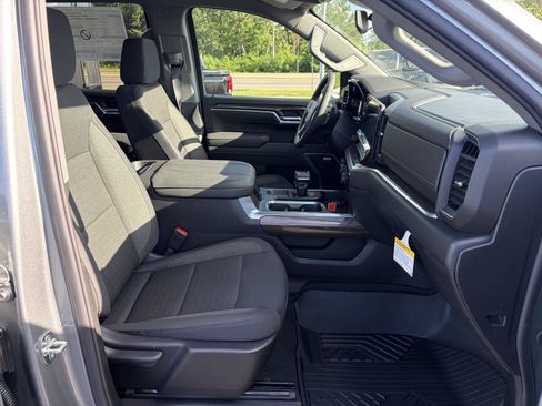 New 2026 Chevrolet Silverado 1500 RST AWD/4WD image 15