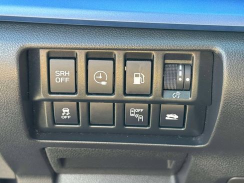 Used 2021 Subaru Crosstrek Hybrid w/ Moonroof Package w/Navigation AWD/4WD image 20