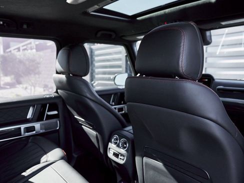 Used 2025 Mercedes-Benz G 63 AMG 4MATIC image 39