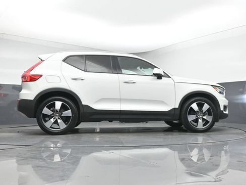 Used 2019 Volvo XC40 T5 Momentum AWD/4WD image 41