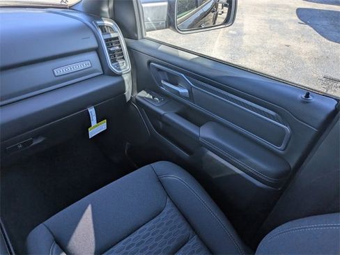 New 2025 RAM 1500 Big Horn image 15