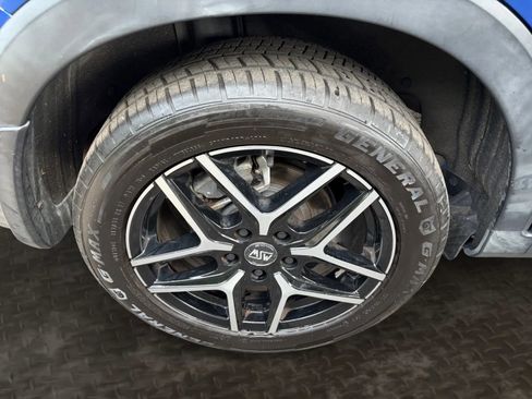 Used 2018 Honda HR-V EX image 40