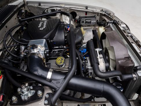 Used 1990 Ford Mustang GT RWD image 27