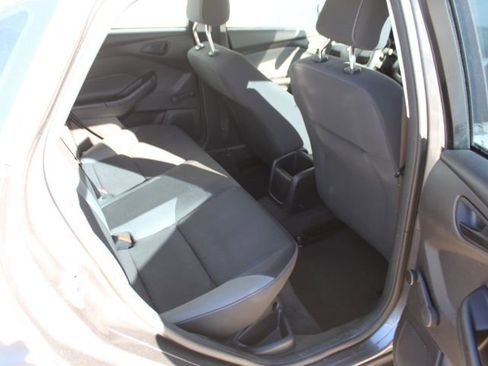 Used 2013 Ford Focus S image 29