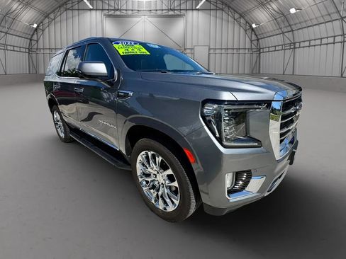 Used 2022 GMC Yukon SLT w/ SLT Premium Package AWD/4WD image 10