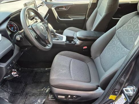 Certified 2021 Toyota RAV4 XLE AWD/4WD image 15
