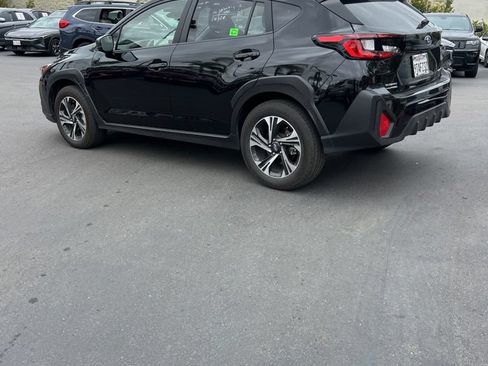 Used 2025 Subaru Crosstrek 2.5i Premium AWD/4WD image 7