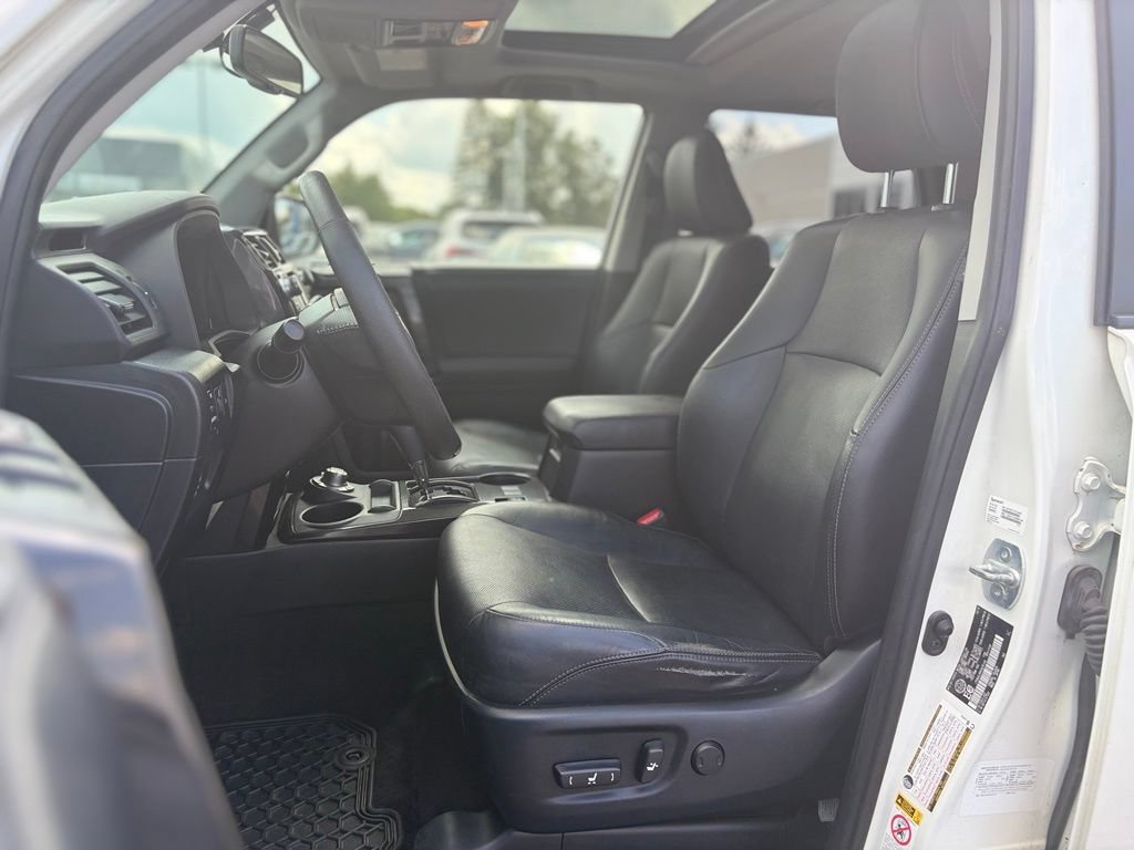 Used 2019 Toyota 4Runner Limited AWD/4WD image 21