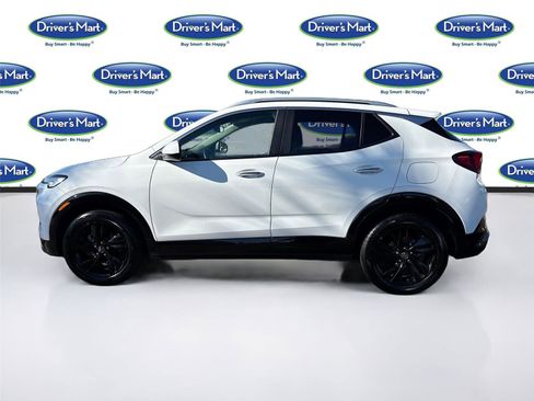Used 2024 Buick Encore GX Sport Touring image 4