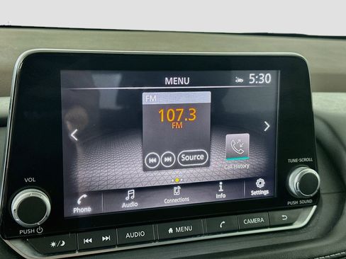 Used 2021 Nissan Rogue SV FWD image 21