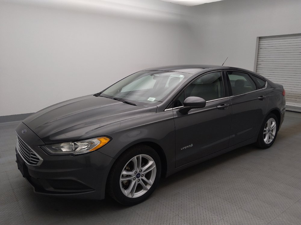 Used 2018 Ford Fusion S FWD image 2