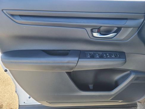 Used 2023 Honda CR-V EX image 9