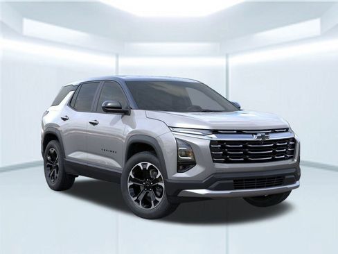 New 2026 Chevrolet Equinox LT w/ Safety and Technology Package image 9