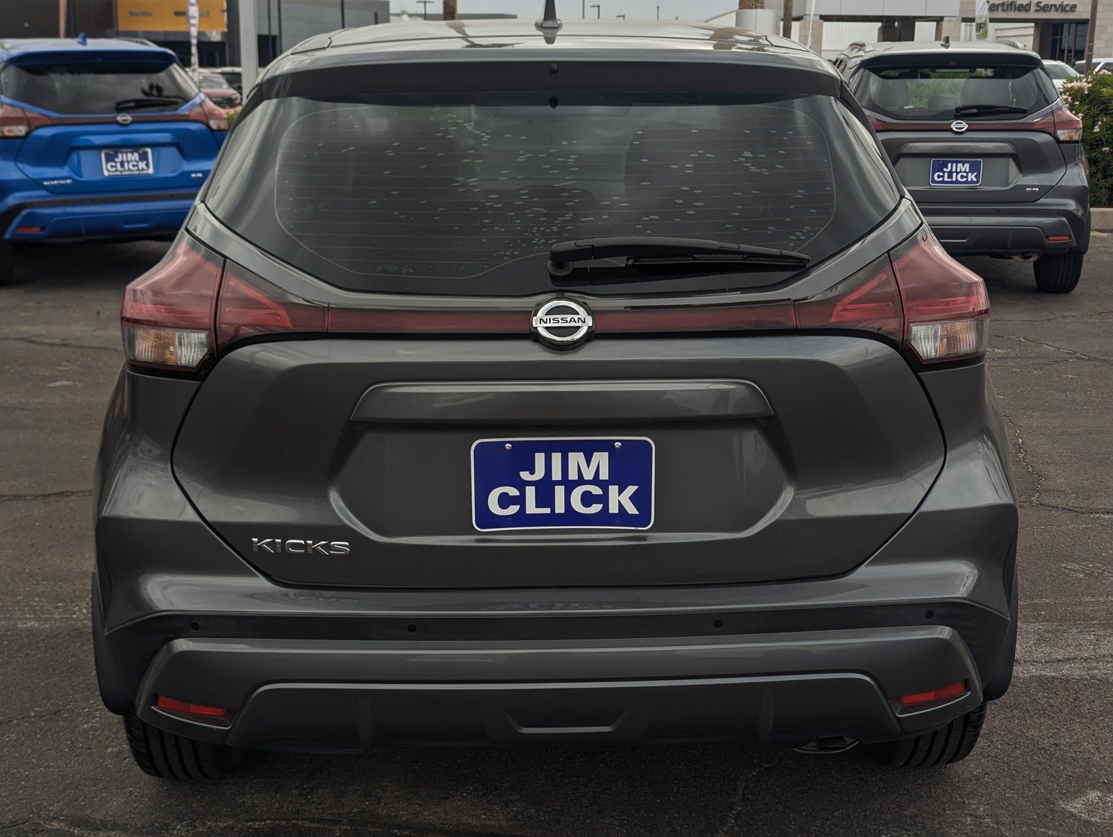 Used 2021 Nissan Kicks S FWD image 3