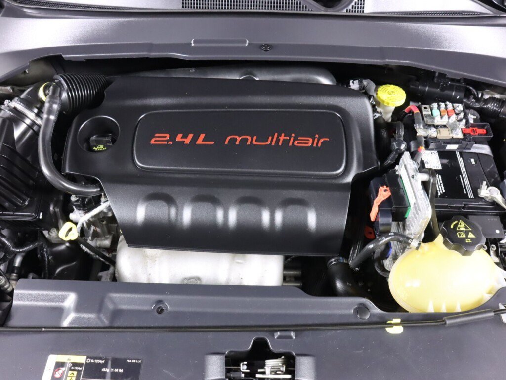 Used 2019 Jeep Compass Latitude AWD/4WD image 41