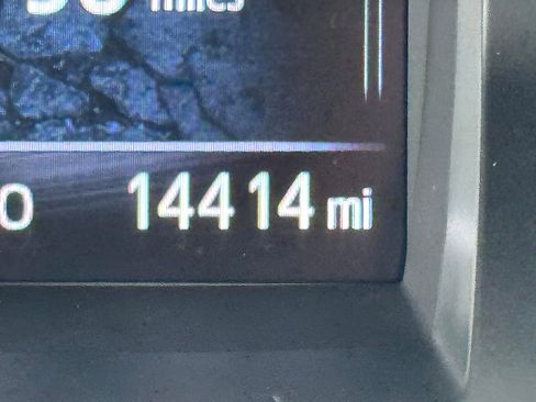 Used 2023 Toyota Tacoma SR image 10