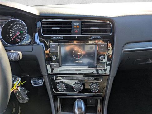 Used 2021 Volkswagen GTI S image 11