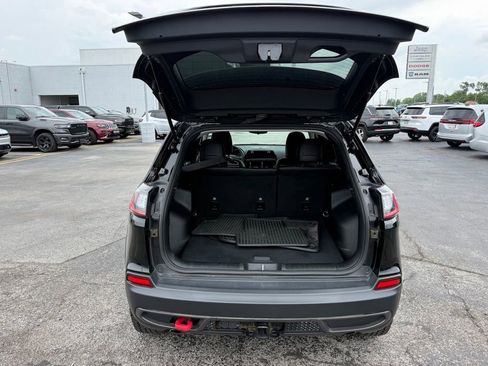 Used 2022 Jeep Cherokee Trailhawk w/ Trailer Tow Group AWD/4WD image 7