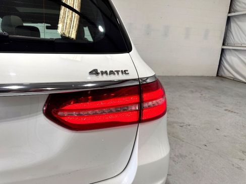 Used 2017 Mercedes-Benz E 400 4MATIC Wagon image 72