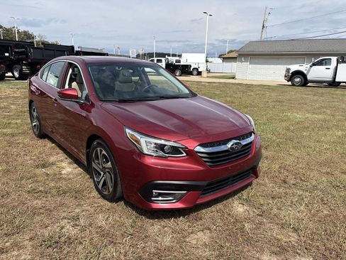 Used 2022 Subaru Legacy Limited AWD/4WD image 3