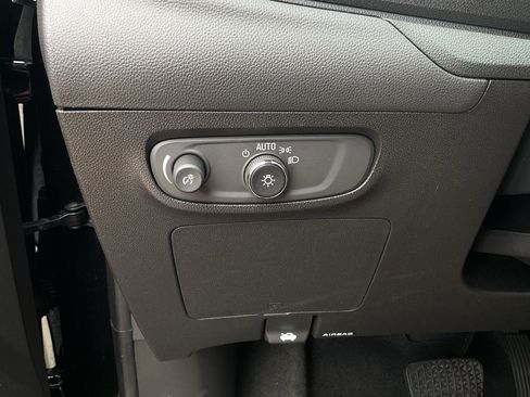 Used 2025 Buick Encore GX Preferred FWD image 21