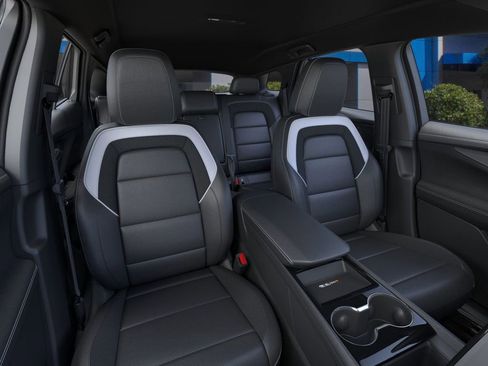 New 2025 Chevrolet Blazer EV LT image 16
