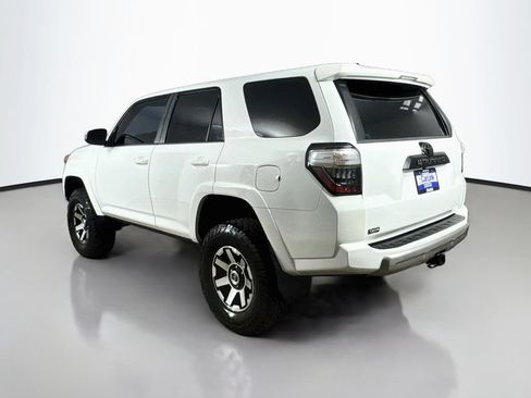 Used 2021 Toyota 4Runner TRD Off-Road Premium w/ Moonroof Package AWD/4WD image 5