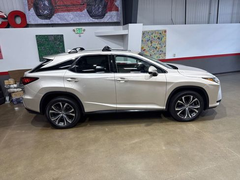 Used 2019 Lexus RX 350 FWD image 3