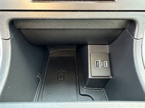 Certified 2021 Ford Edge Titanium w/ Cargo Accessory Package image 25