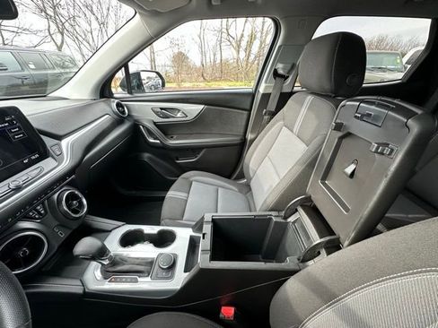 Used 2024 Chevrolet Blazer LT w/ Convenience Package image 27