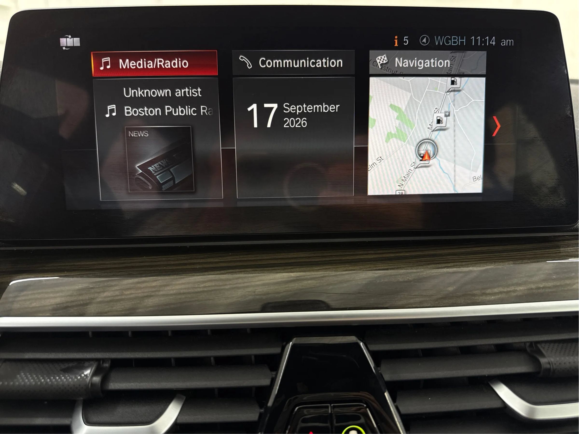 Used 2018 BMW 530i RWD image 42