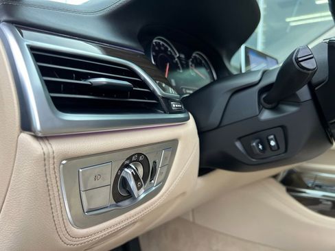 Used 2016 BMW 740i image 55