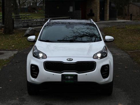 Used 2017 Kia Sportage EX w/ EX Technology Package AWD/4WD image 2