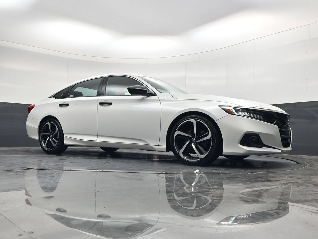 Used 2022 Honda Accord Sport image 29