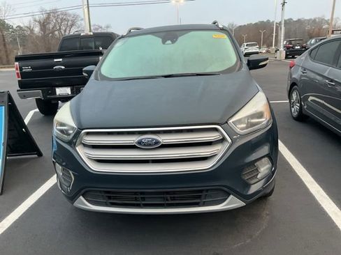 Used 2019 Ford Escape Titanium image 13