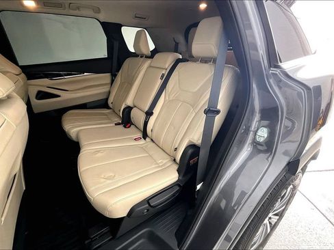 Used 2025 INFINITI QX60 Pure AWD/4WD image 32