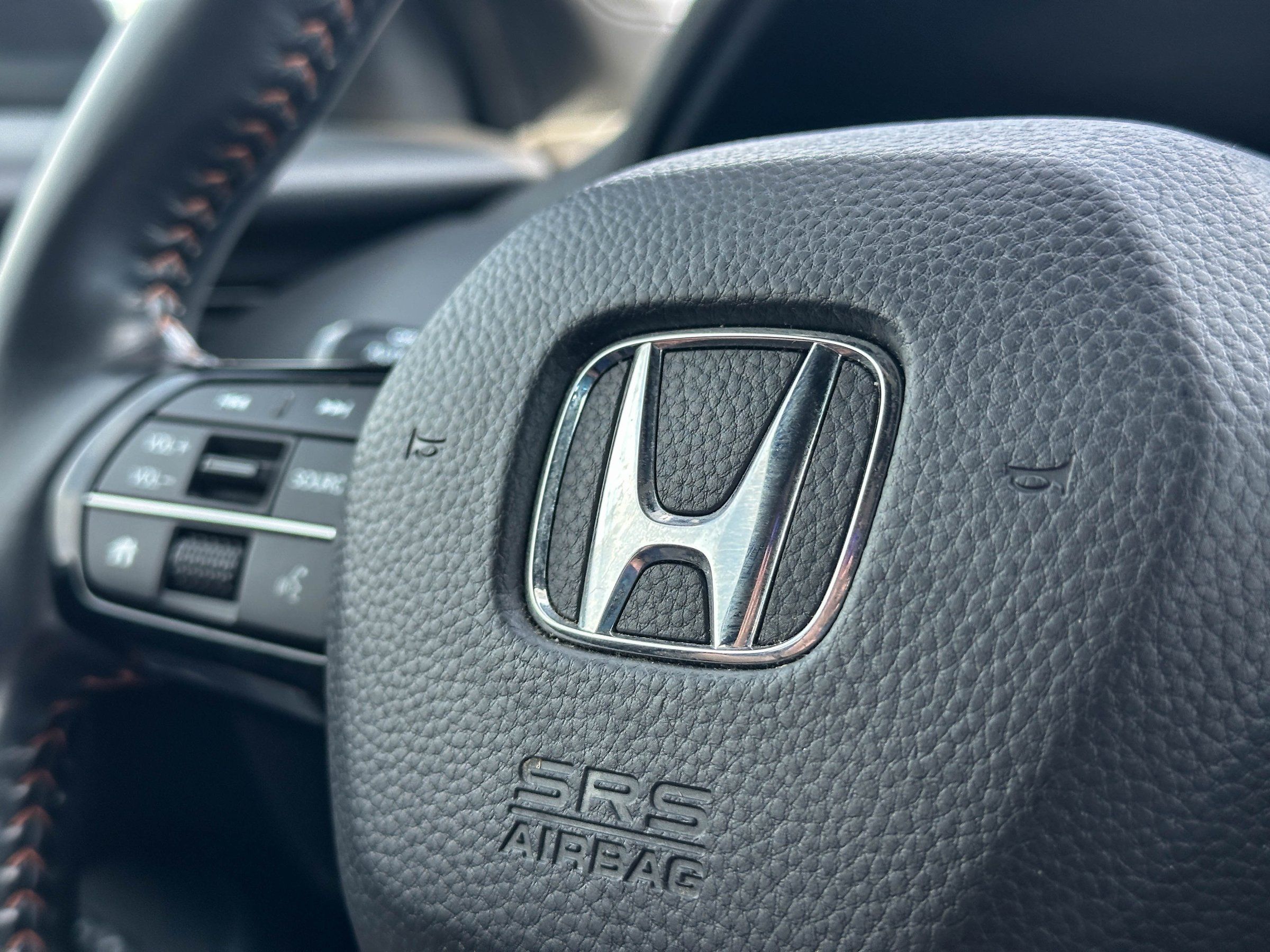 Certified 2025 Honda HR-V Sport image 30