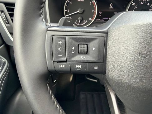 Used 2026 Nissan Rogue SV FWD image 22
