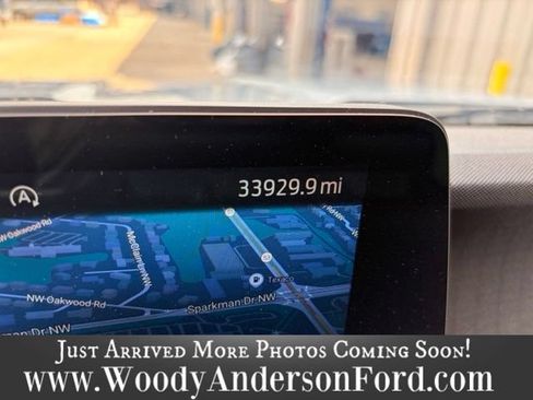 Used 2025 Ford Expedition Active AWD/4WD image 16