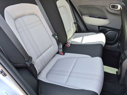 New 2026 Hyundai Venue SEL FWD image 19
