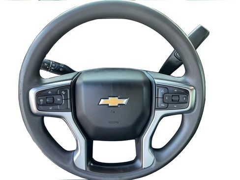 Used 2022 Chevrolet Silverado 1500 Custom w/ LPO, Blackout Package image 17