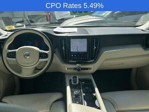 Used 2023 Volvo XC60 B5 Ultimate w/ Climate Package AWD/4WD image 4