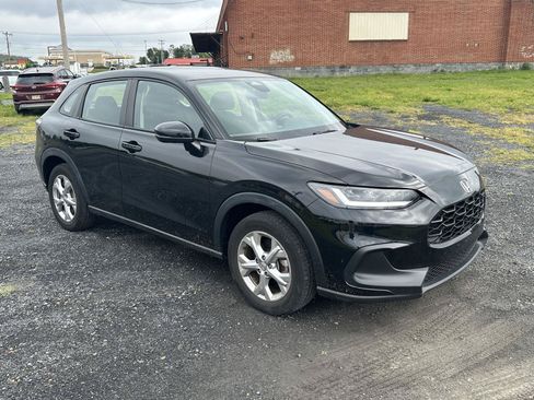 Used 2024 Honda HR-V LX image 2