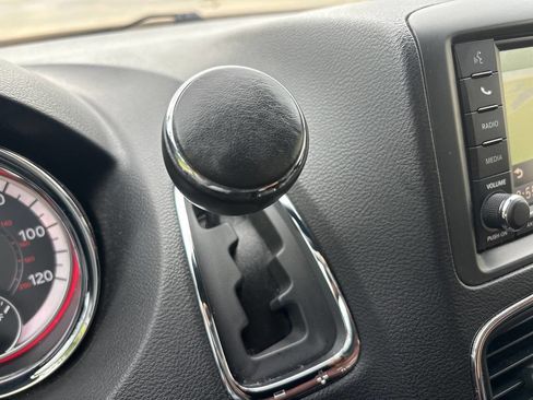 Used 2019 Dodge Grand Caravan GT FWD image 53