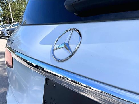 Used 2021 Mercedes-Benz GLS 450 4MATIC image 30